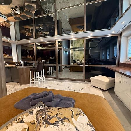 Deluxury Mirror Apartament Centrum وارسو المظهر الخارجي الصورة