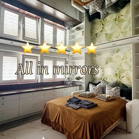 Deluxury Mirror Apartament Centrum وارسو المظهر الخارجي الصورة