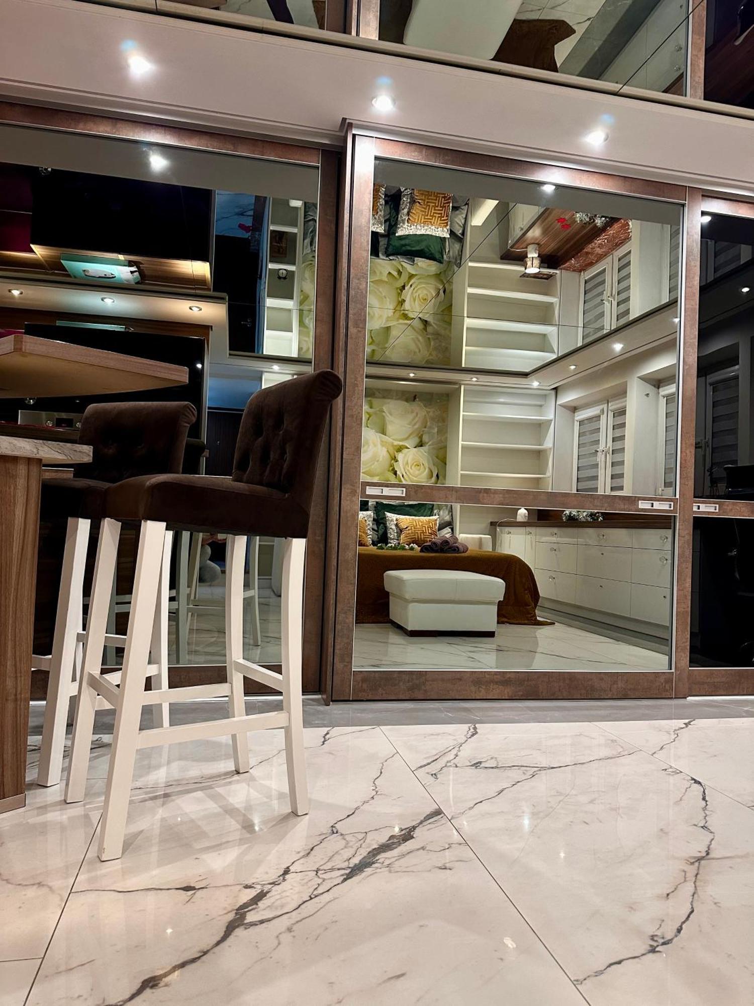 Deluxury Mirror Apartament Centrum وارسو المظهر الخارجي الصورة