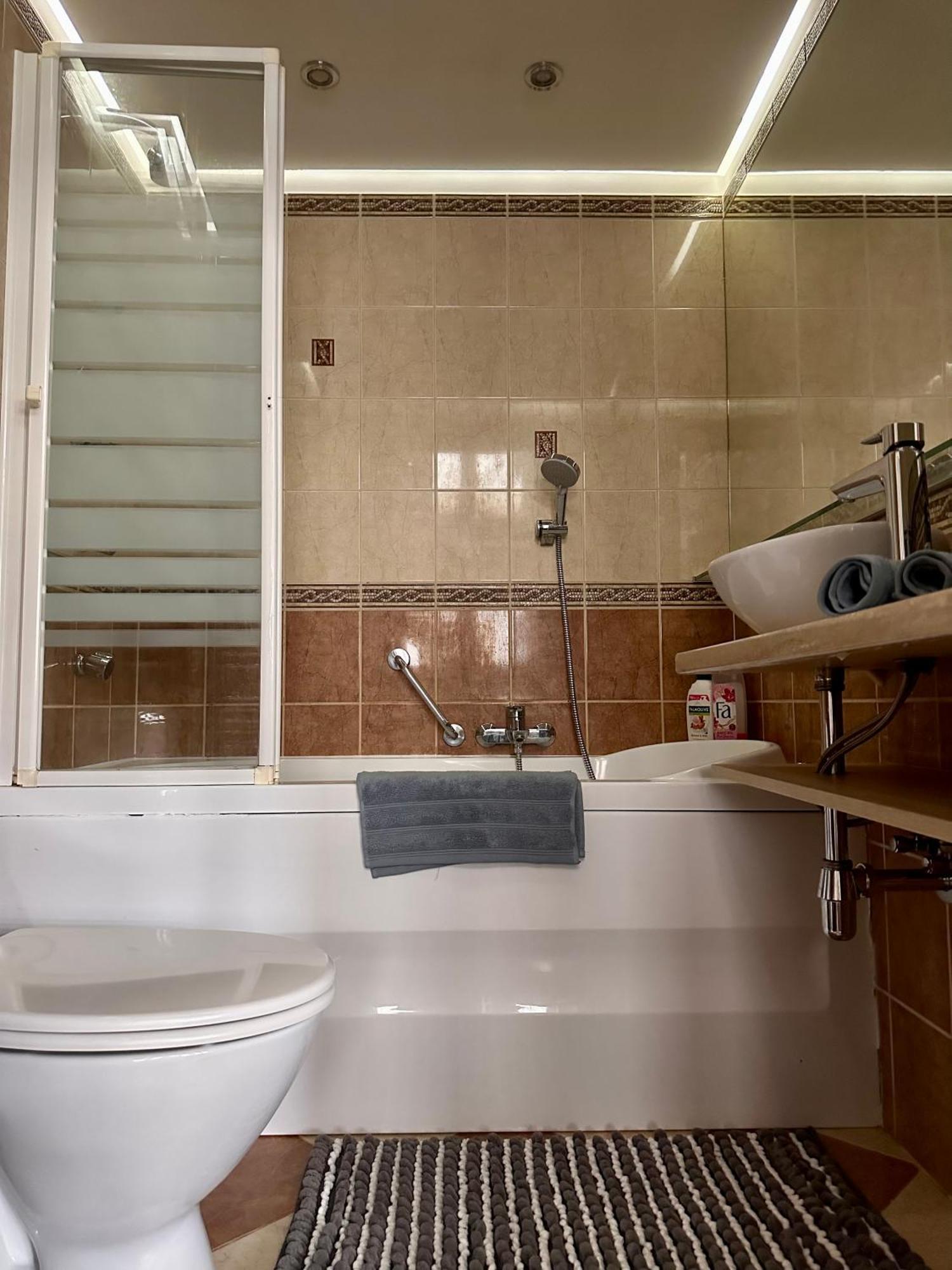 Deluxury Mirror Apartament Centrum وارسو المظهر الخارجي الصورة
