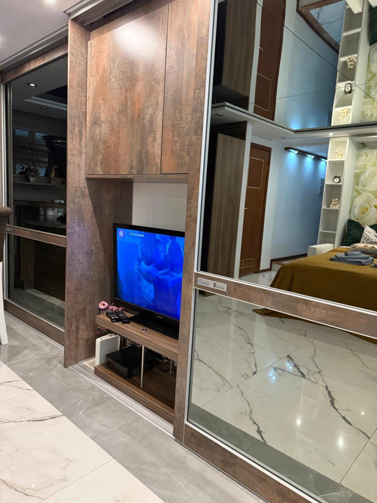 Deluxury Mirror Apartament Centrum وارسو المظهر الخارجي الصورة